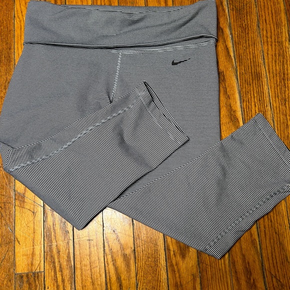 Leggings - Picture 4 of 5